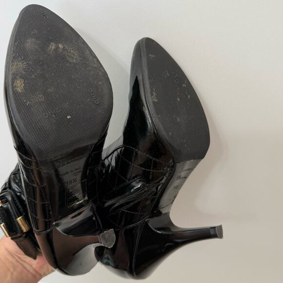 Burberry Patent Leather Quilted Heeled Booties Ankle Boots Black 38.5 / US 8.5 - Picture 11 of 15